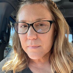 Meet your Posher, Tara